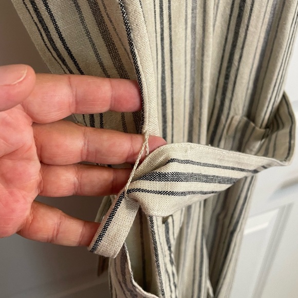 NWT Sonoma Linen Blend Jumpsuit- Light Tan with Gray/Blue Vertical Stripes, Sz L - Picture 9 of 13
